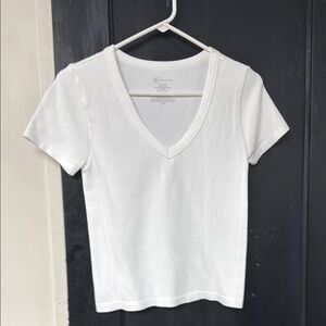 Women's White V-Neck Ribbed Top